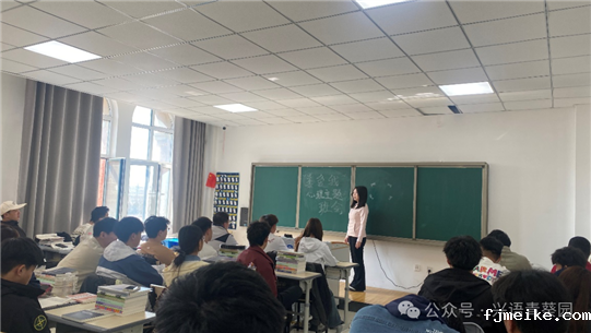 https://mmbiz.qpic.cn/mmbiz_png/3YkgnQ334XECG5LJrMLm9dYNVmHJZ3CeibWHdUH9HvkO8ktGnk5LElWCQWrHXfHfhEhlB8JFtqOS5w2jT08ib98A/640?wx_fmt=png